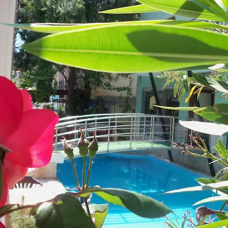 Hotel Caria 3*